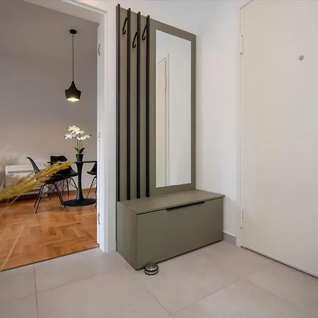 Wow U Centru Trebinja * טרביניה